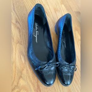 Ferragamo black leather & patent flats